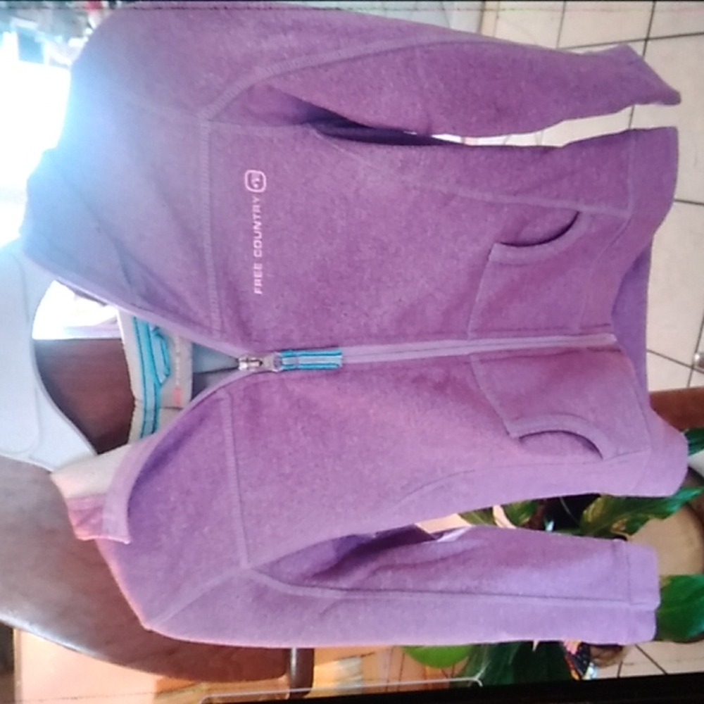 Free Country purple sweatshirt